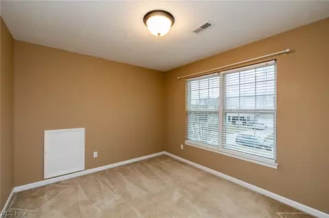 Other - 3817 Parkside Cir E, Lorain, OH 44053 photo 8 of 11