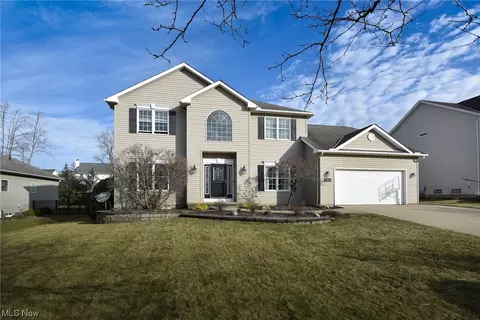 13540 Bridgecreek Cir, Strongsville, OH 44136