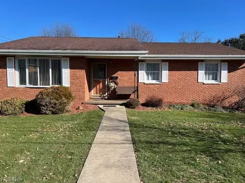 142 Crisswill, Saint Clairsville, OH 43950