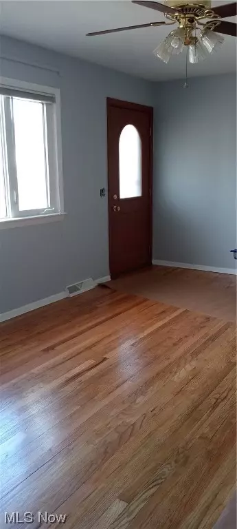 Entry Way - 2 Smith, Elyria, OH 44035 photo 1 of 1