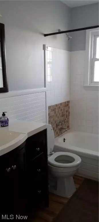 Bath - 2 Smith, Elyria, OH 44035 photo 2 of 2