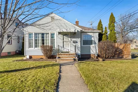 5402 Forest Ave, Parma, OH 44129