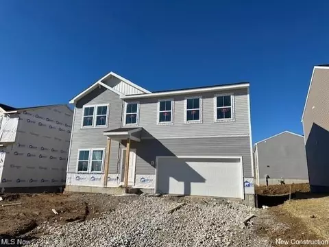 381 Jonagold Dr NE, Louisville, OH 44641