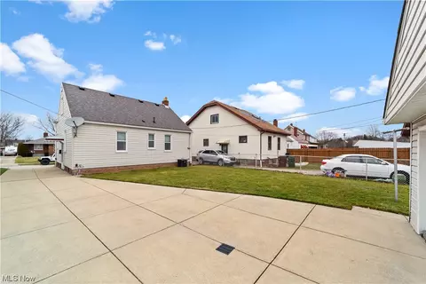 Exterior - 3807 Pershing Ave, Parma, OH 44134 photo 5 of 7