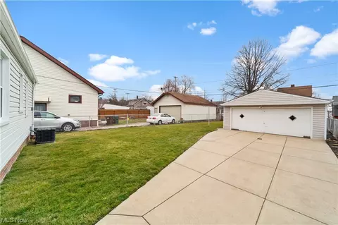 Exterior - 3807 Pershing Ave, Parma, OH 44134 photo 4 of 7