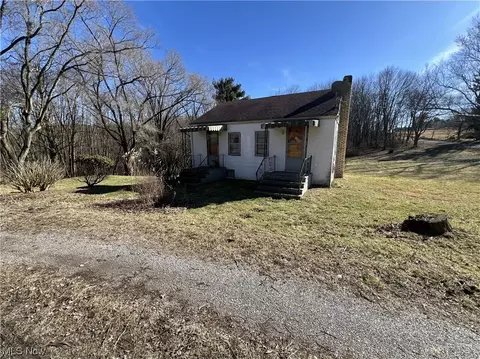 1944 Dunn Rd, East Liverpool, OH 43920