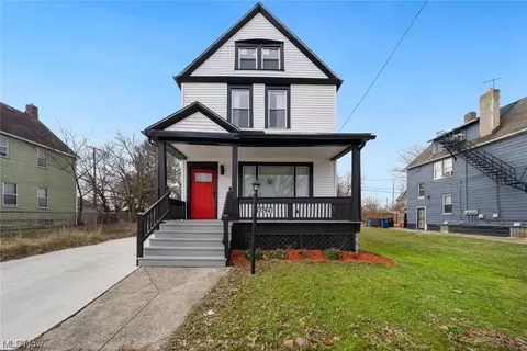 2294 E 86th St, Cleveland, OH 44106