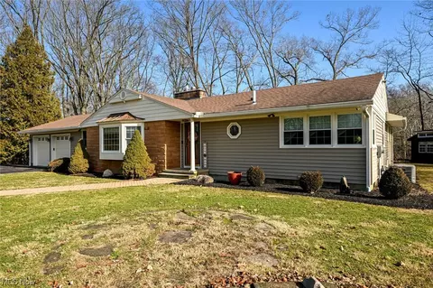Exterior - 344 Elyria St, Lodi, OH 44254 photo 2 of 10