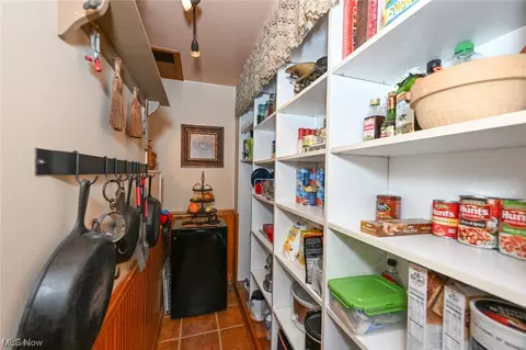 Kitchen - 344 Elyria St, Lodi, OH 44254 photo 4 of 4