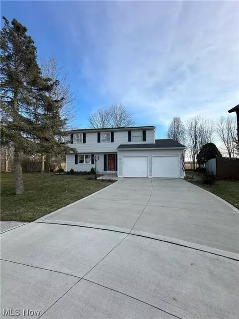 111 Martha, Elyria, OH 44035