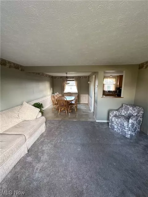 Living - 111 Martha, Elyria, OH 44035 photo 1 of 3