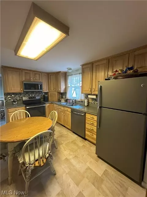 Kitchen - 111 Martha, Elyria, OH 44035 photo 1 of 1
