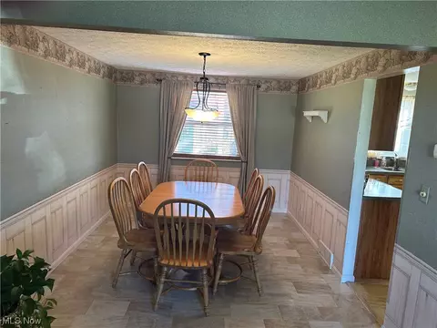 Dining - 111 Martha, Elyria, OH 44035 photo 2 of 2