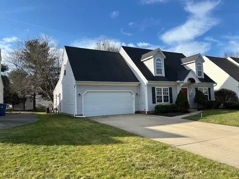 Exterior - 37416 Bethany Ct, Willoughby, OH 44094 photo 3 of 8