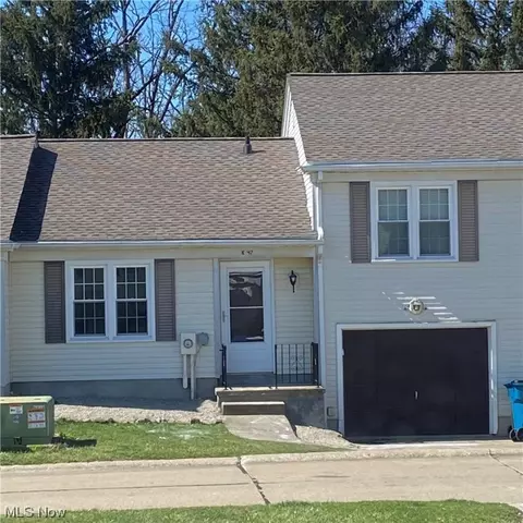 5236 Creekside Blvd #K47, Brunswick, OH 44212