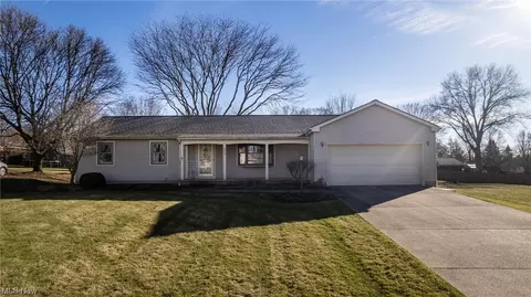 373 Morgan Ct, Salem, OH 44460