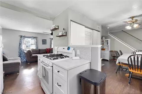 Kitchen - 238 Hilliard Rd, Elyria, OH 44035 photo 3 of 4