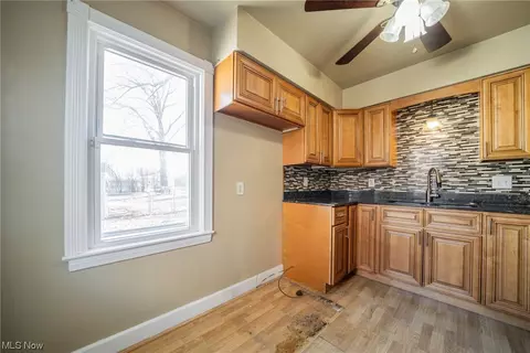 Kitchen - 405 E 257th, Euclid, OH 44132 photo 1 of 4