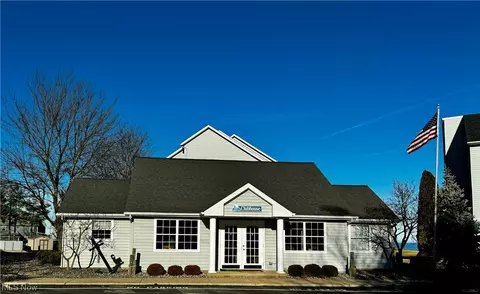 Exterior - 6035 Lake Rd W #232, Saybrook, OH 44004 photo 4 of 6