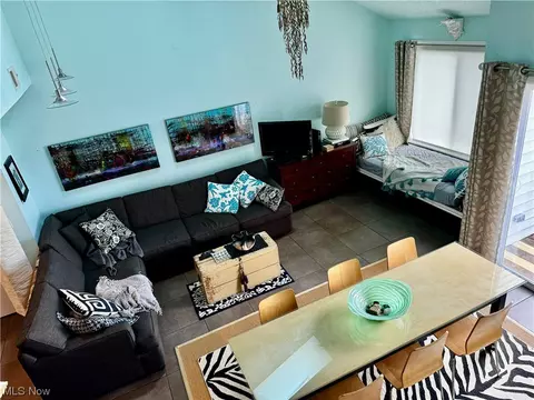 Living - 6035 Lake Rd W #232, Saybrook, OH 44004 photo 2 of 5