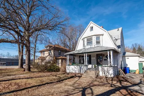 1030 W Main St, Ravenna, OH 44266
