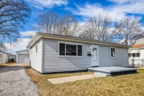 612 Dennison Ave, Akron, OH 44312
