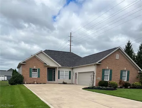 8645 Scotsbury NW, Massillon, OH 44646