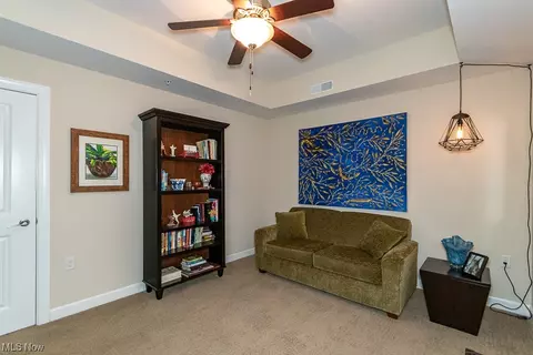 Living - 9419 Larimar Dr, Willowick, OH 44095 photo 2 of 6