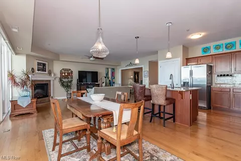 Dining - 9419 Larimar Dr, Willowick, OH 44095 photo 4 of 4