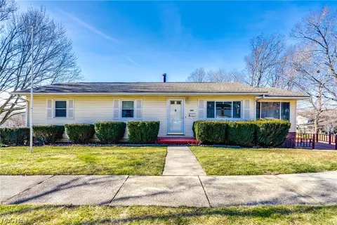 284 Ellen Ave, Akron, OH 44305