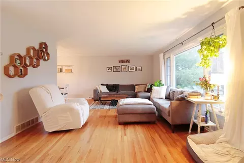 Living - 32975 Ledge Hl, Solon, OH 44139 photo 1 of 3