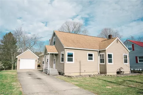 95 Villard, Apple Creek, OH 44606