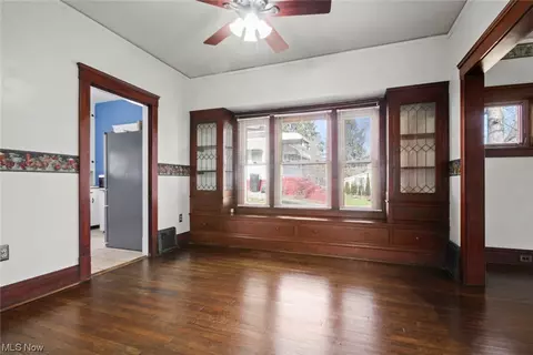 411 Sharp St, Salem, OH 44460 photo 5