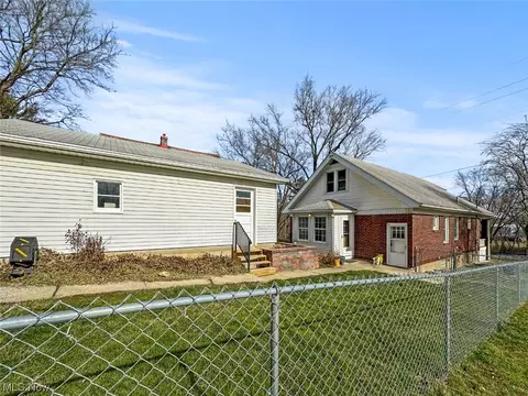 411 Sharp St, Salem, OH 44460 photo 18