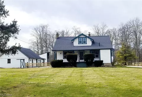 16544 Snyder, Chagrin Falls, OH 44023