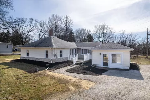 495 Ardale Ave, Wadsworth, OH 44281