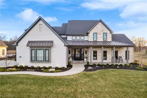8760 Camden Rd NW, Massillon, OH 44646