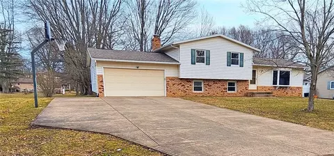 7345 Celina St NW, Massillon, OH 44646