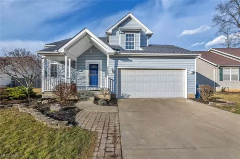 40068 Hope Ct, Elyria, OH 44035