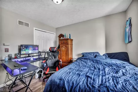 Bedroom - 40068 Hope Ct, Elyria, OH 44035 photo 6 of 6