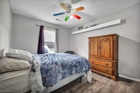 Bedroom - 40068 Hope Ct, Elyria, OH 44035 photo 3 of 6