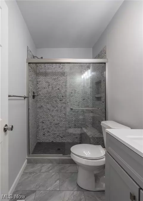 Bath - 155 E Vermont Ave, Sebring, OH 44672 photo 1 of 6