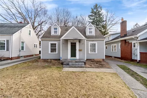 1139 Oakland Ave, Akron, OH 44310
