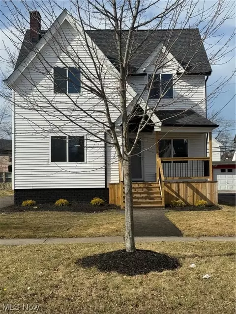 4148 E 147th St, Cleveland, OH 44128