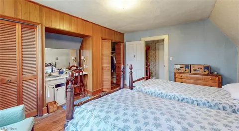 Bedroom - 6700 Olde Eight, Peninsula, OH 44264 photo 1 of 4