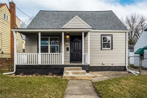 1324 Johnson St SE, Massillon, OH 44646