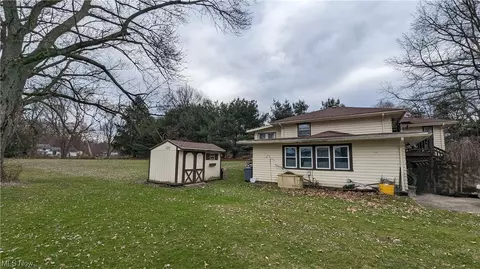 Exterior - 6224 Lucas Ave, Ashtabula, OH 44004 photo 2 of 4