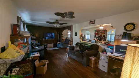 Living - 6224 Lucas Ave, Ashtabula, OH 44004 photo 1 of 6