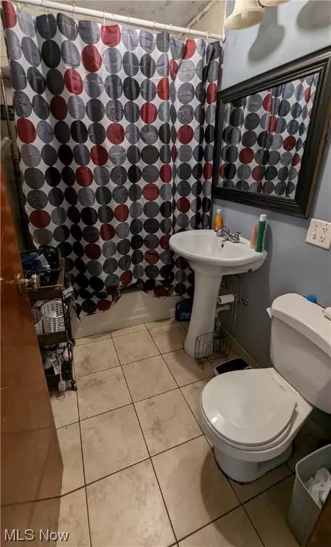 Bath - 6224 Lucas Ave, Ashtabula, OH 44004 photo 1 of 1