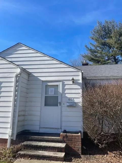 Exterior - 696 E 260th, Euclid, OH 44132 photo 6 of 6